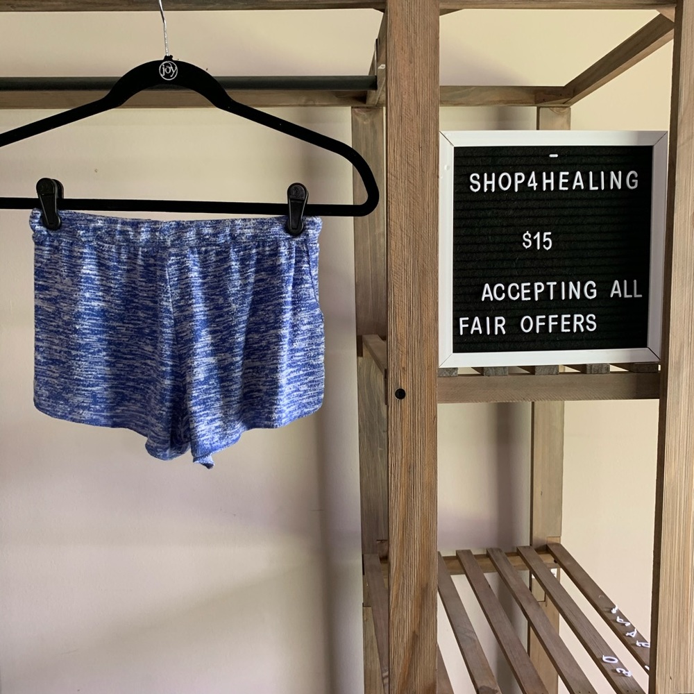Flowy Shorts ✵ Aeropostal Shorts Live Love Dream - Picture 2 of 3